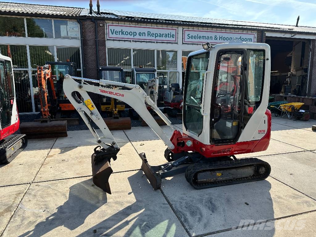 Takeuchi TB 216 A     gereserveerd Miniexcavadoras