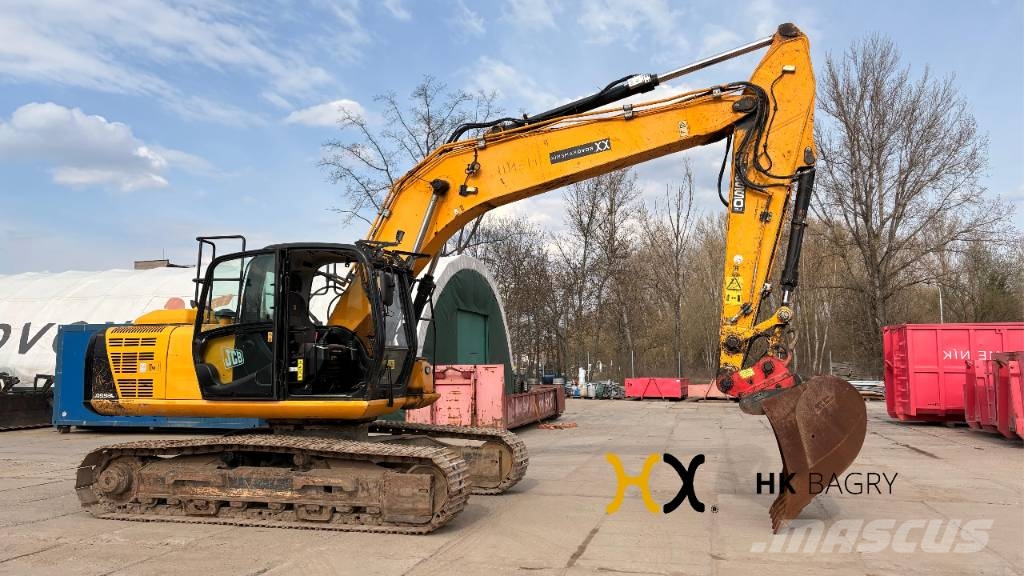 JCB JS 220 LC T4F حفارات زحافة