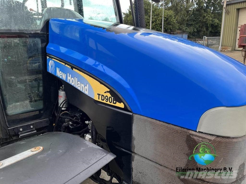 New Holland TD90 D Traktorer