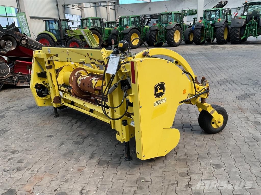 John Deere 630 C Ot, samanlık ve yem makinesi aksesuarları