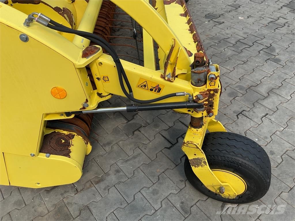 John Deere 630 C Ot, samanlık ve yem makinesi aksesuarları