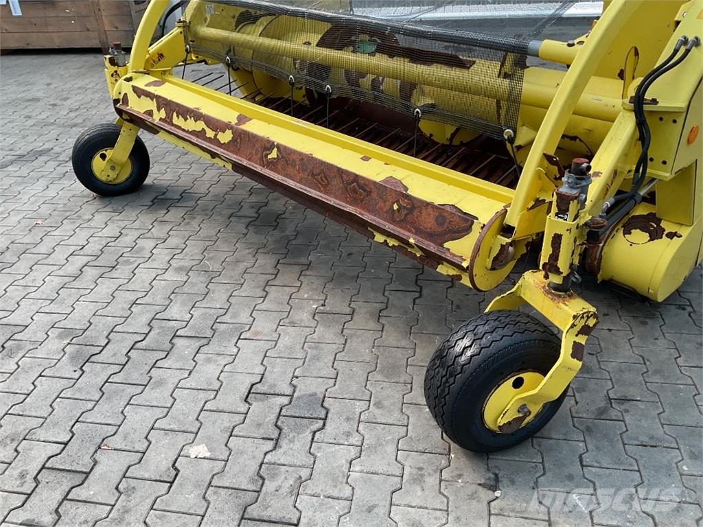 John Deere 630 C Ot, samanlık ve yem makinesi aksesuarları