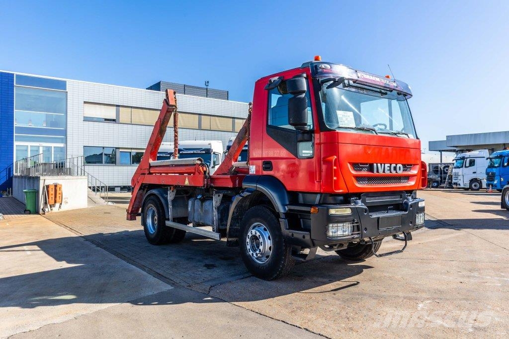Iveco STRALYS 300 + MULTI BENNE AJK Camiones con gancho