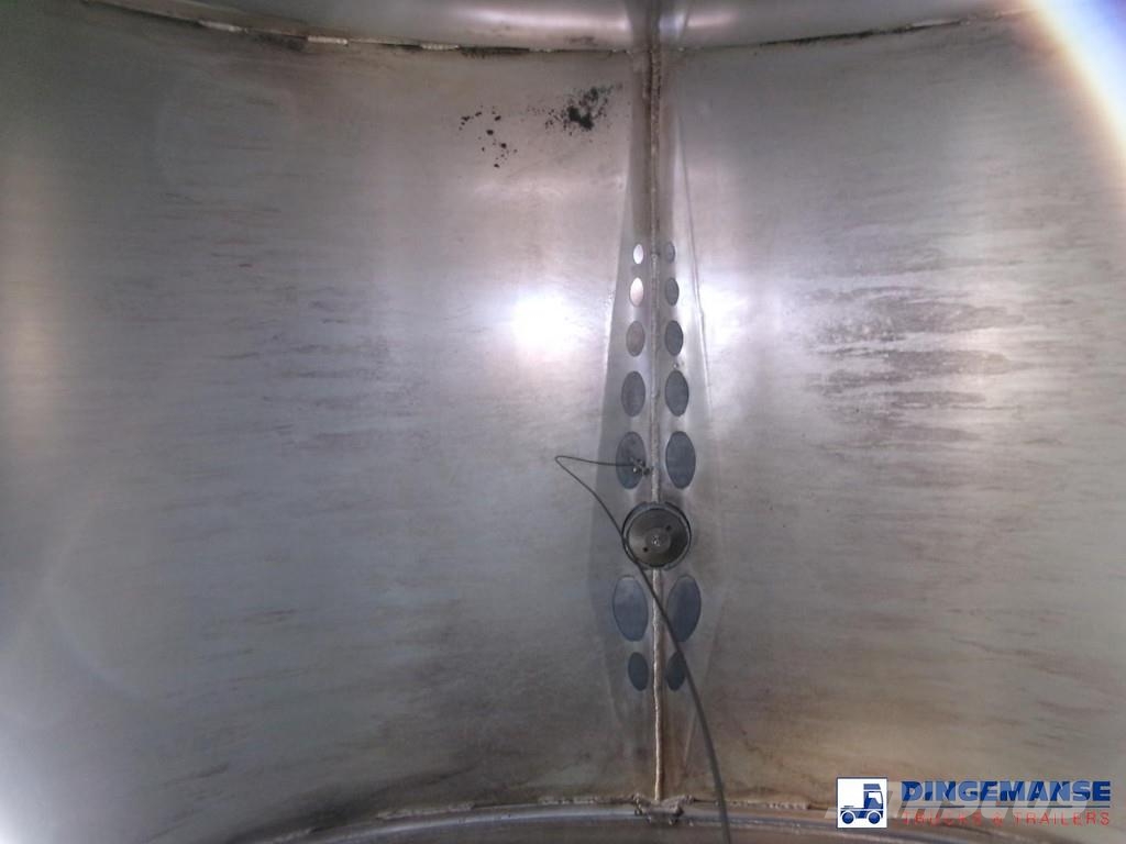 Lakeland Fuel tank alu 42.8 m3 / 6 comp + pump Напівпричепи-автоцистерни