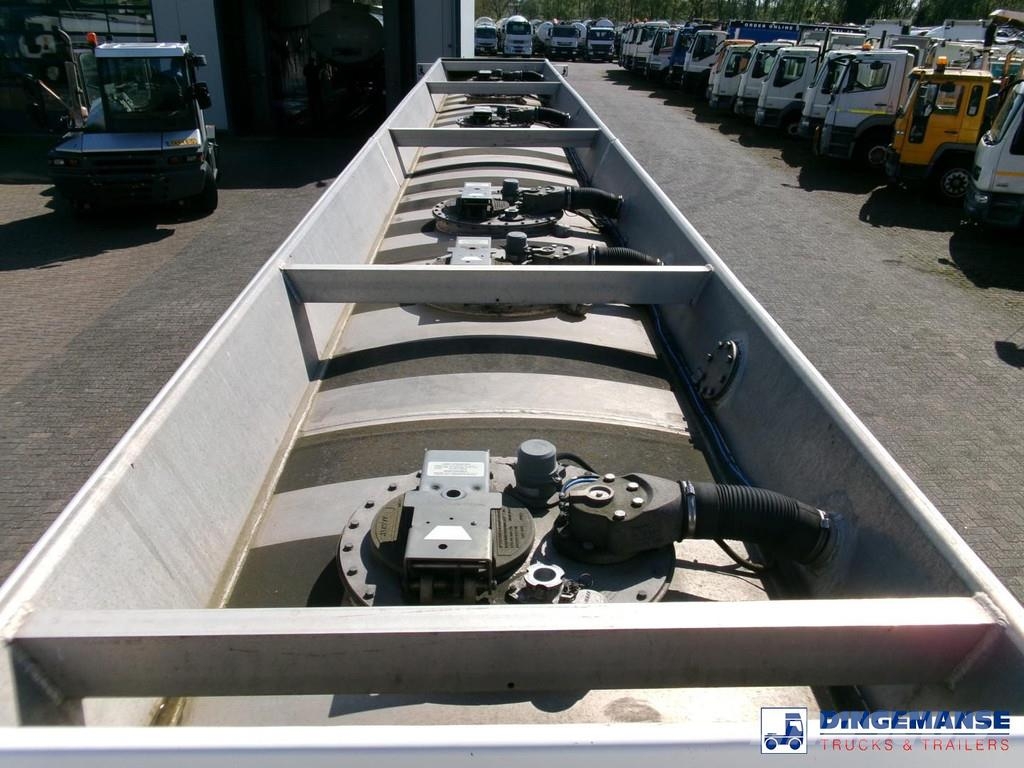 Lakeland Fuel tank alu 42.8 m3 / 6 comp + pump Напівпричепи-автоцистерни