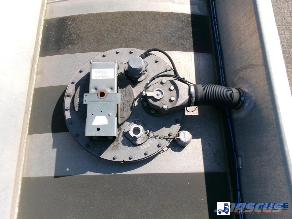 Lakeland Fuel tank alu 42.8 m3 / 6 comp + pump Напівпричепи-автоцистерни
