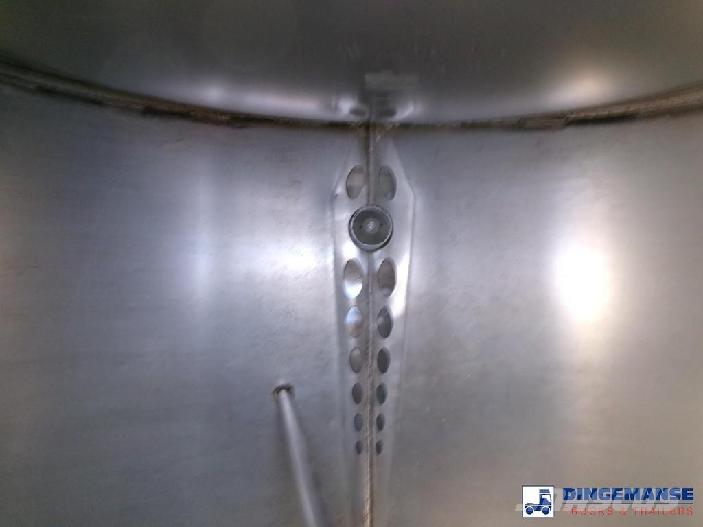 Lakeland Fuel tank alu 42.8 m3 / 6 comp + pump Напівпричепи-автоцистерни