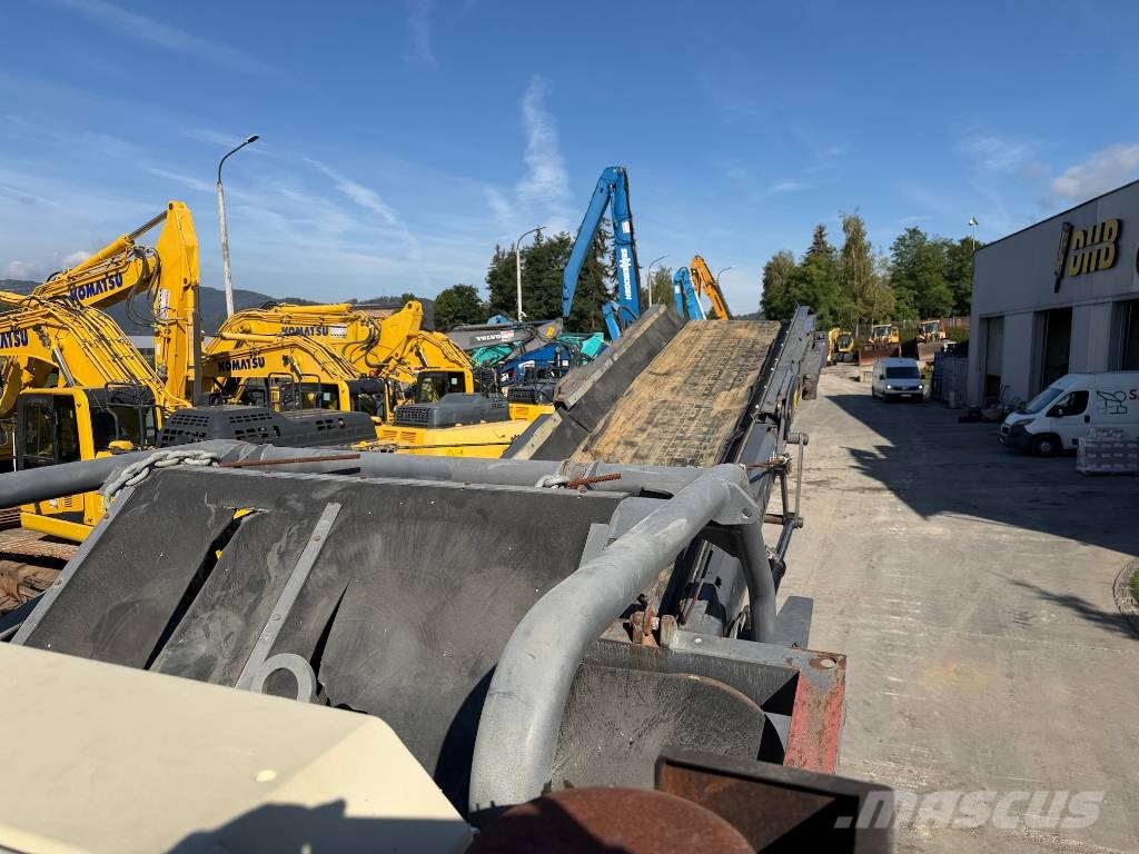 Metso Lokotrack LT116 Mobilie drupinātāji