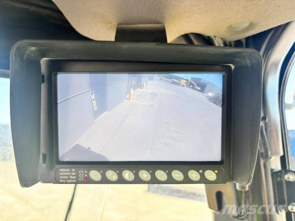 CAT 950 GC Pale gommate