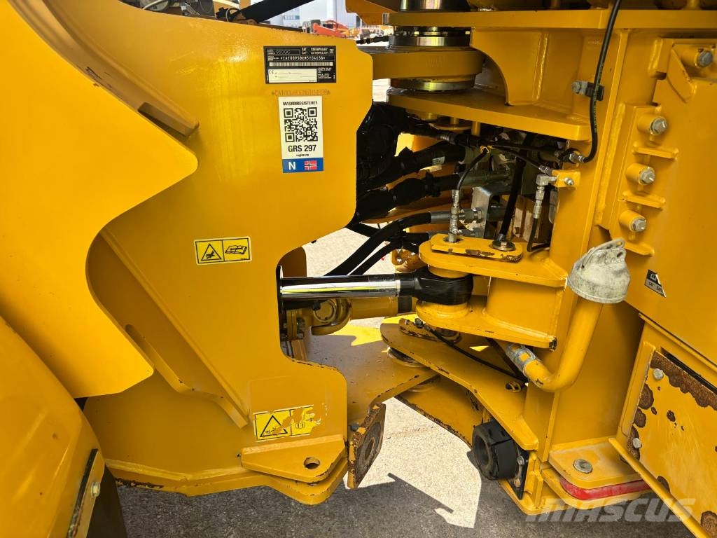 CAT 950 GC Pale gommate