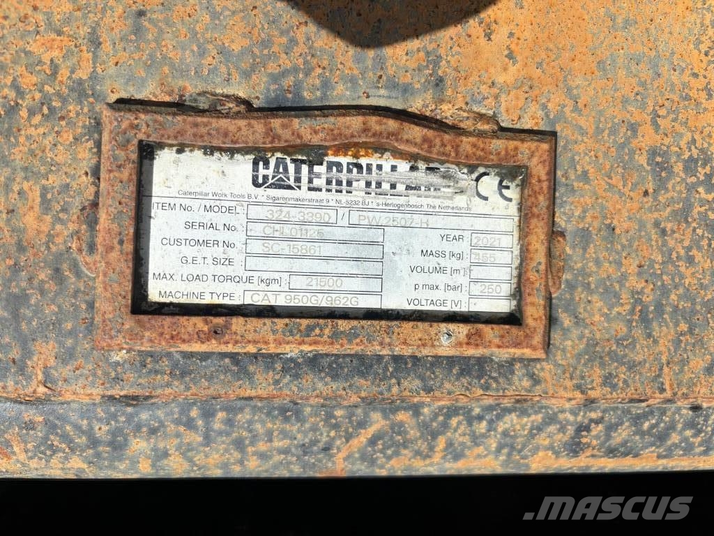 CAT 950 GC Pale gommate