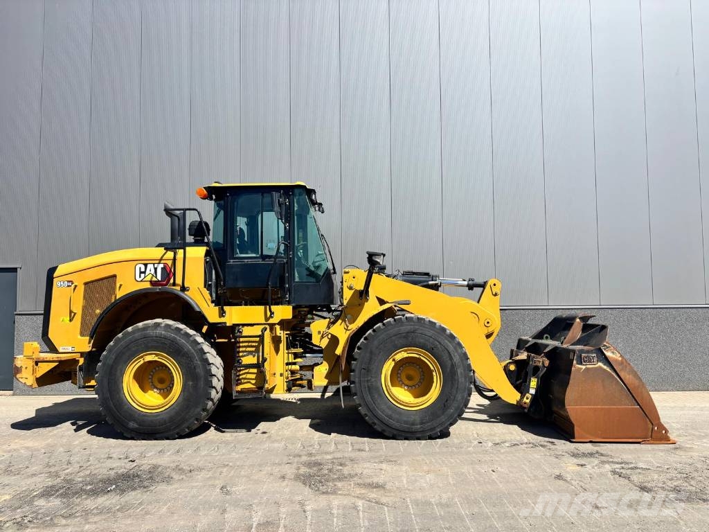 CAT 950 GC Pale gommate
