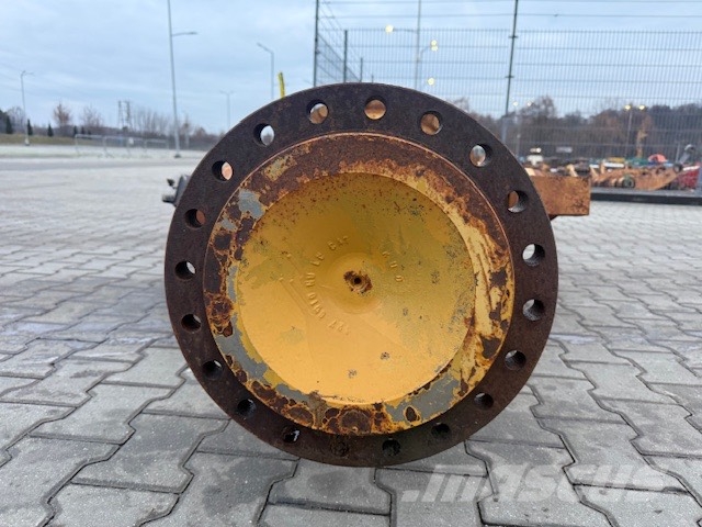CAT 966 G REAR AXLES USED محور العجلة