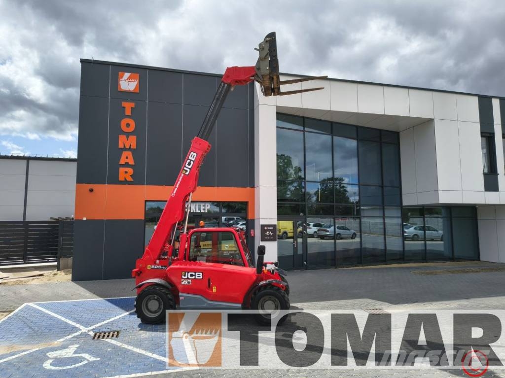 JCB 525-60 Teleskopické manipulátory