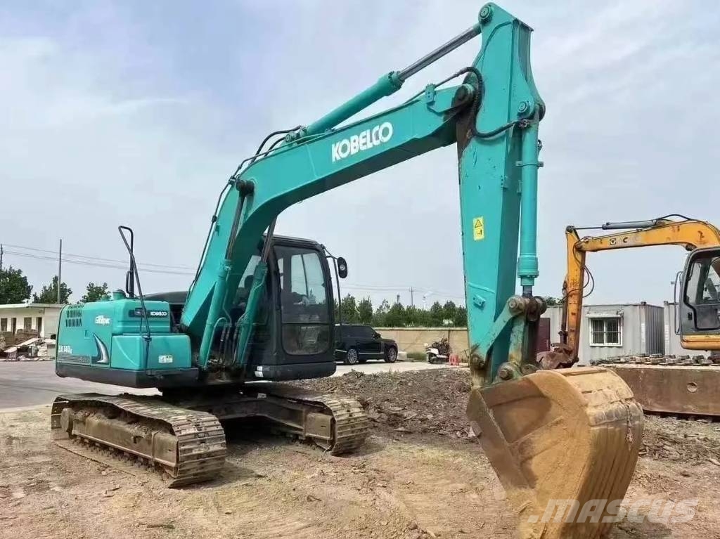 Kobelco SK 140 履带挖掘机