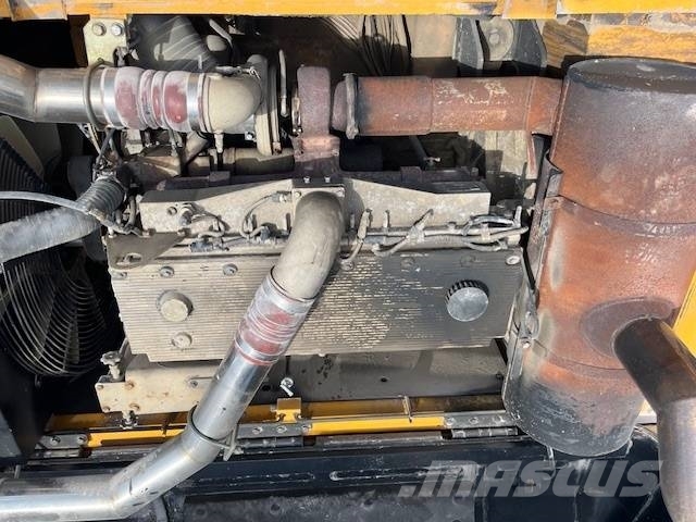 Hyundai Robex 450 LC7 Bageri guseničari
