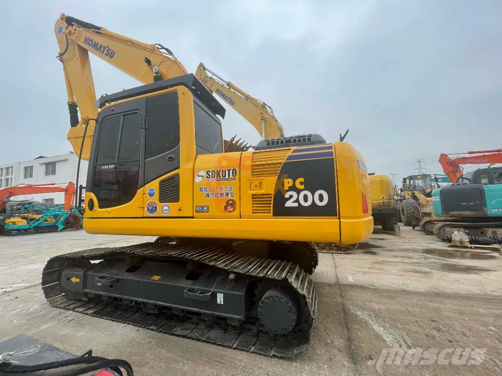 Komatsu PC 200 8N Bagri goseničarji
