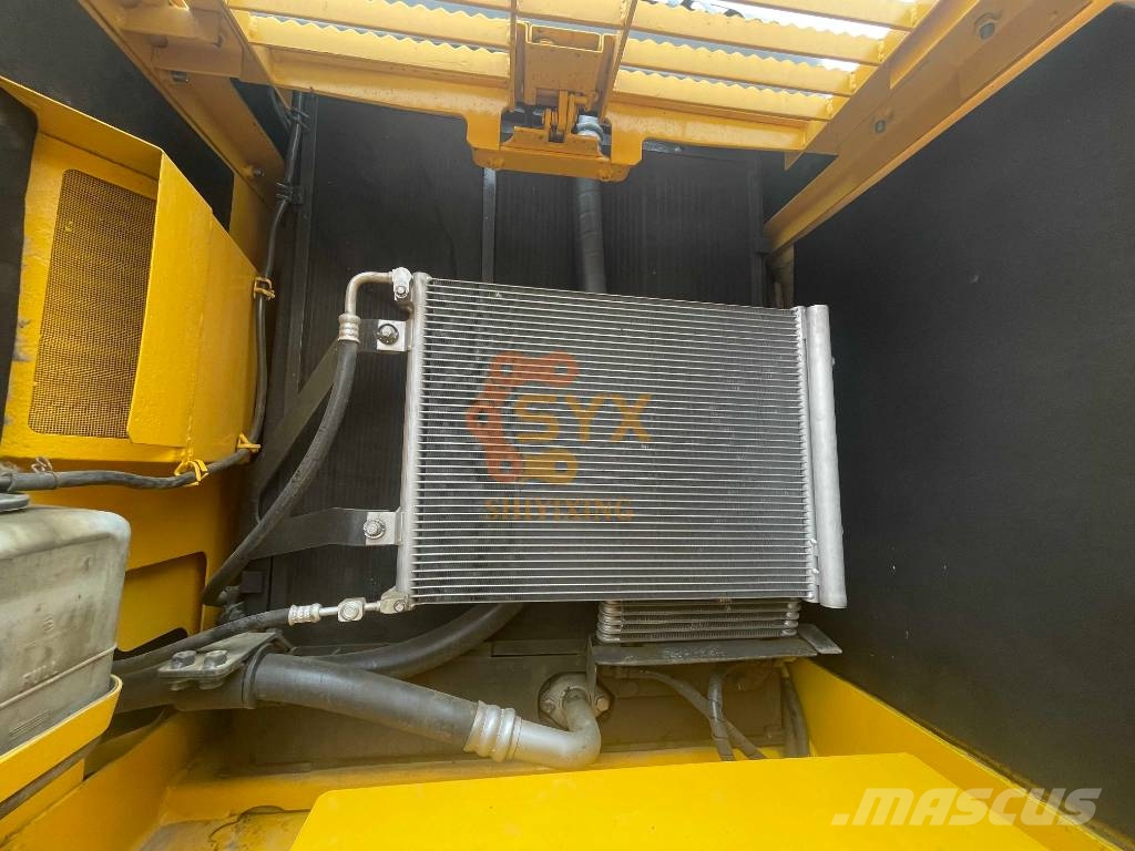 Komatsu PC 200 8N Bagri goseničarji
