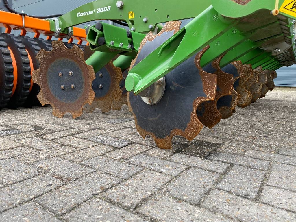 Amazone Catros+3003 Brány