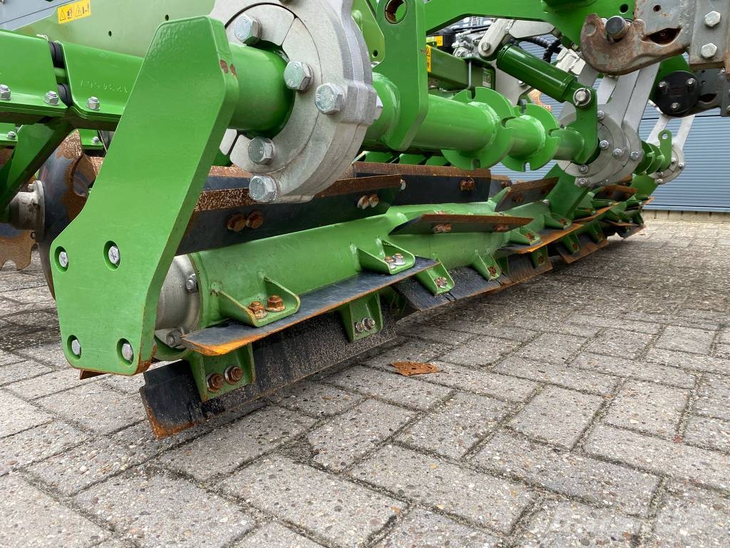 Amazone Catros+3003 Brány