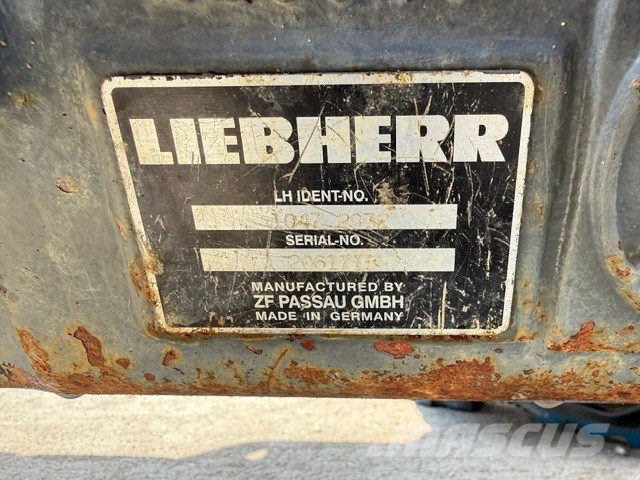 Liebherr A314 - ZF 3060 USED AXLES Aksler