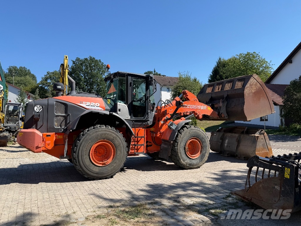 Hitachi 19to WheelLoader ZW 220-6 Quickhitch AC ZSA 250 31 لوادر بعجل
