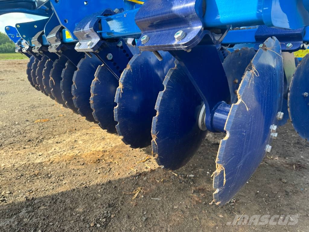 Farmet Falcon 3 Compact Combination drills