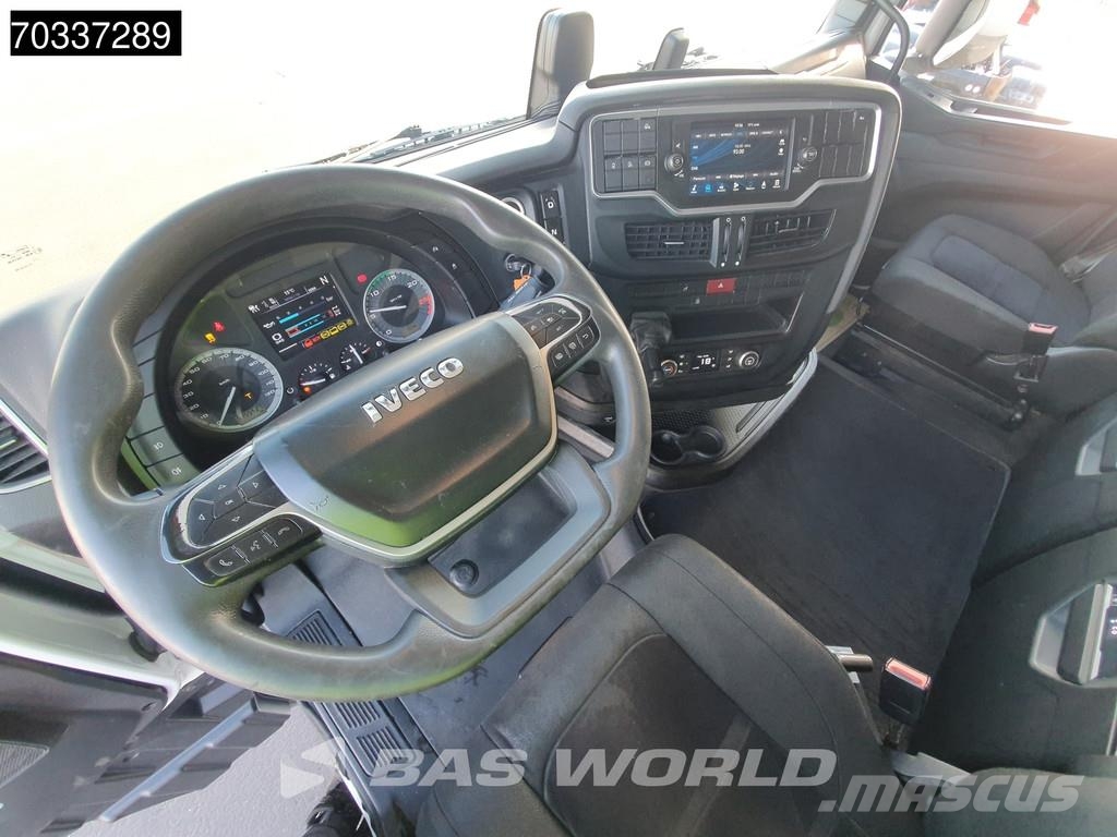 Iveco S-Way 460 S-Way 4X2 LNG! Retarder 2xTanks ACC Stan Sadulveokid