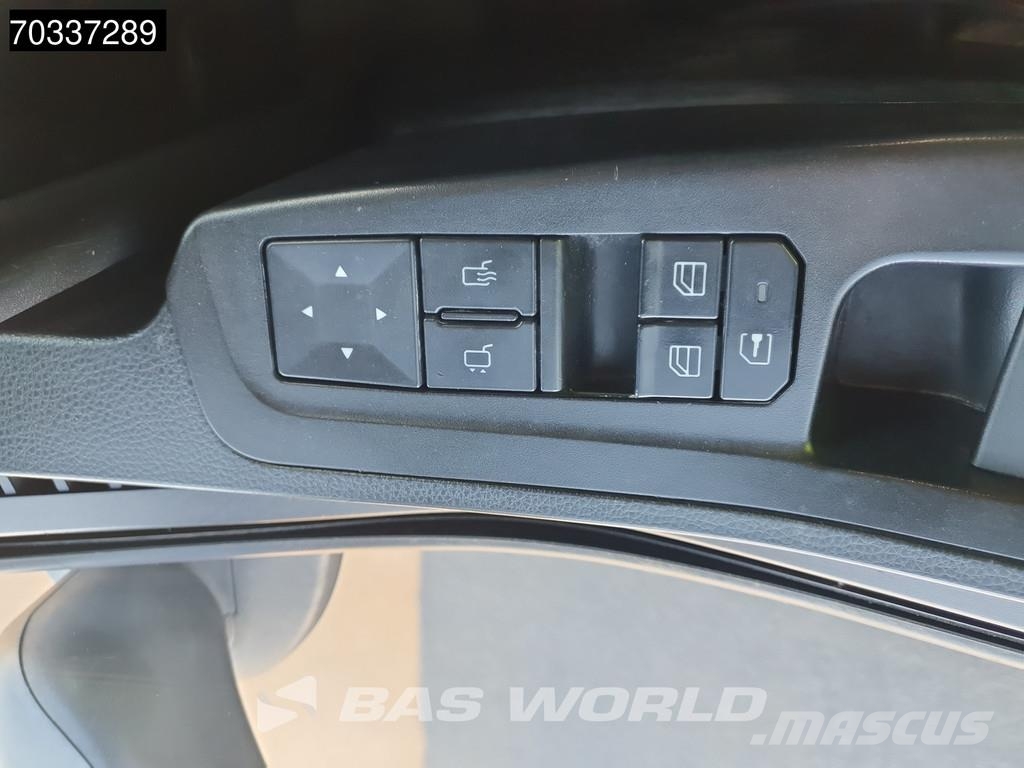 Iveco S-Way 460 S-Way 4X2 LNG! Retarder 2xTanks ACC Stan Nyergesvontatók