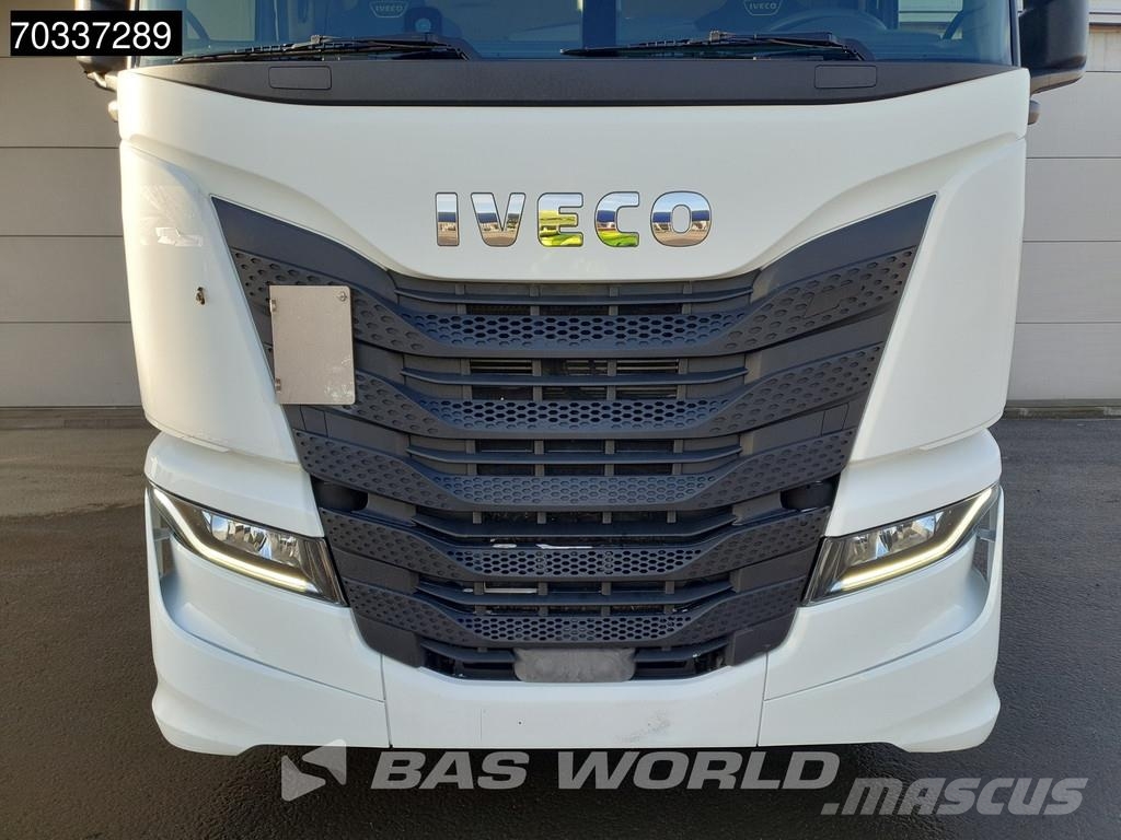 Iveco S-Way 460 S-Way 4X2 LNG! Retarder 2xTanks ACC Stan Sadulveokid