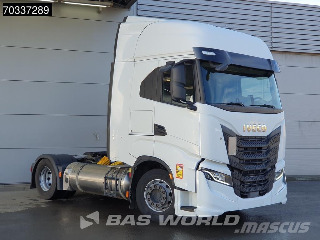 Iveco S-Way 460 S-Way 4X2 LNG! Retarder 2xTanks ACC Stan Nyergesvontatók