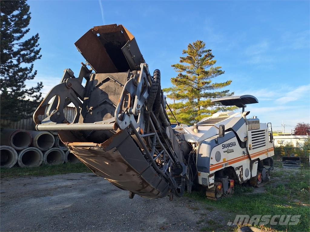 Wirtgen W 100 FI Diger