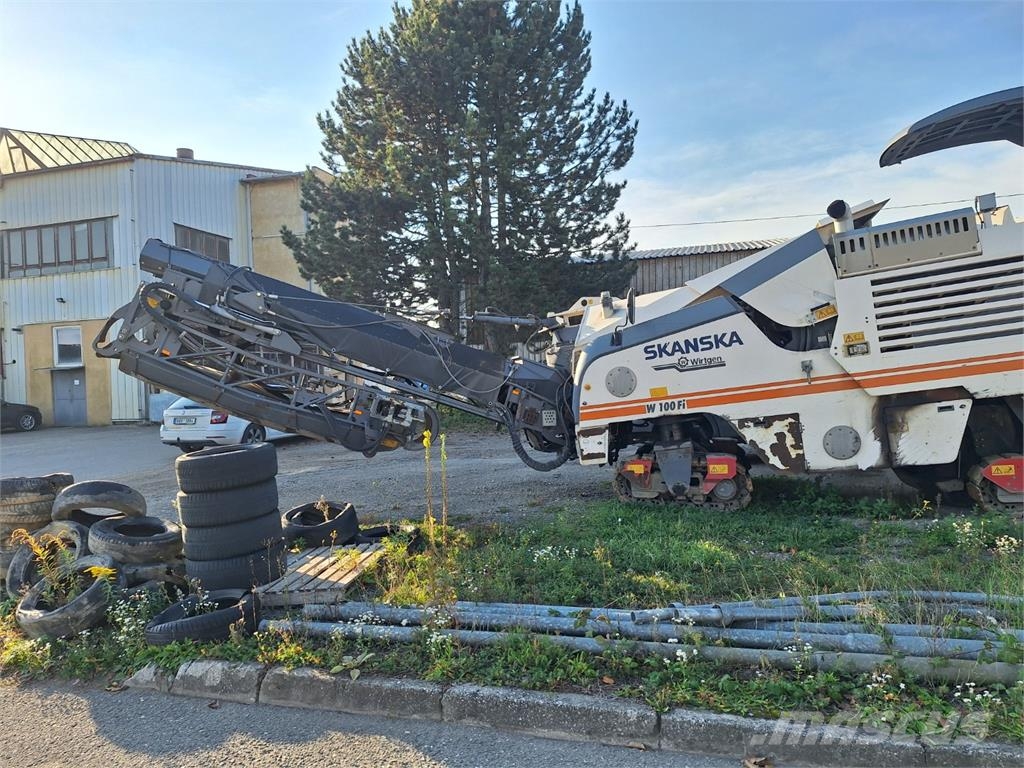 Wirtgen W 100 FI Diger
