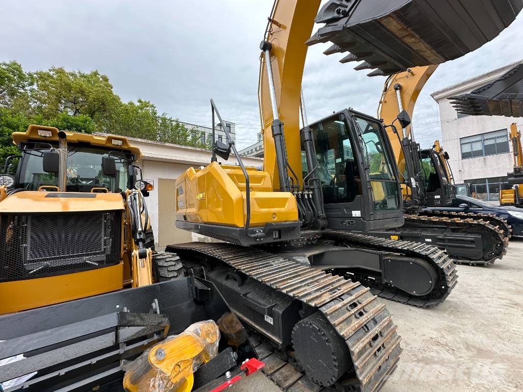 XCMG XE200GA    2026 brand New machine Escavatori cingolati