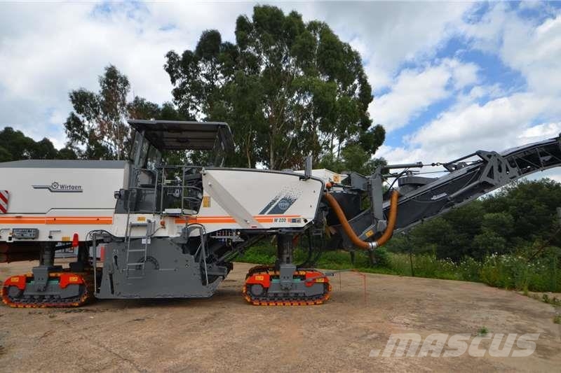 Wirtgen W220 Autre camion