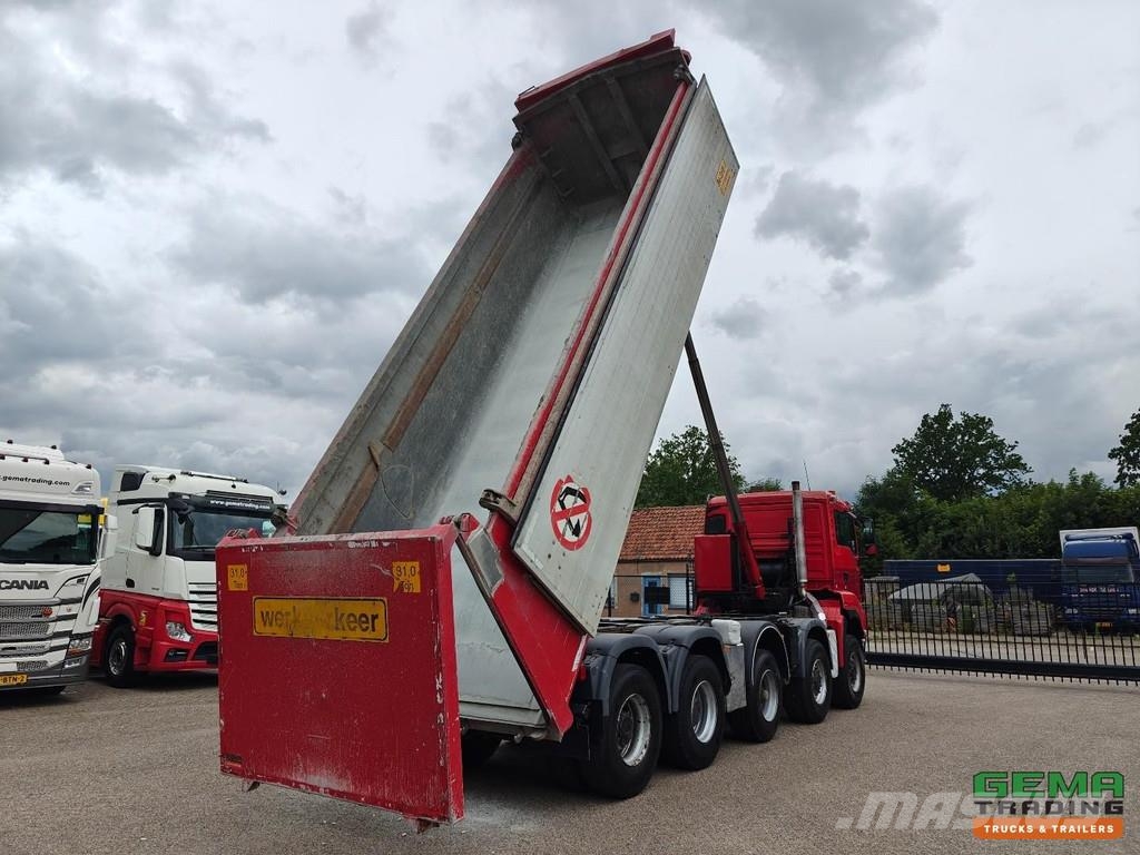 MAN TGS 49.440 10x8/6 Day Cab Euro5 - Tipper 23.5 m3 - Самосвал