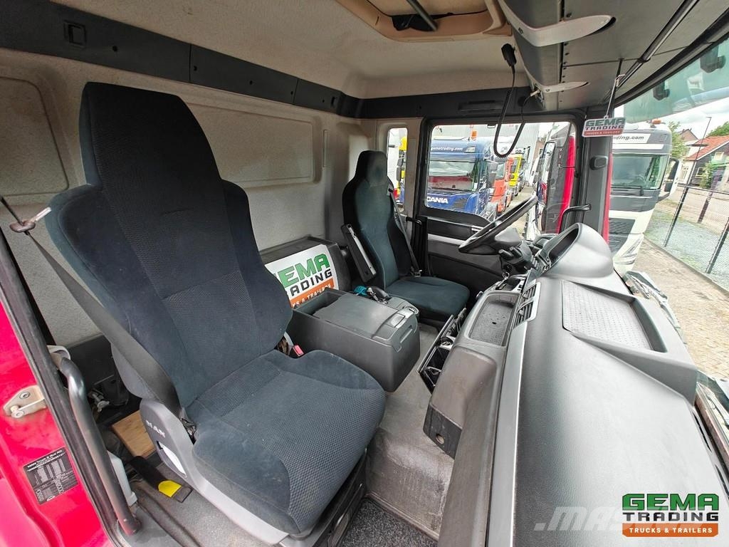 MAN TGS 49.440 10x8/6 Day Cab Euro5 - Tipper 23.5 m3 - Самосвал