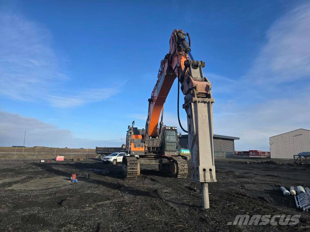Doosan DX800LC-7 Bandgrävare