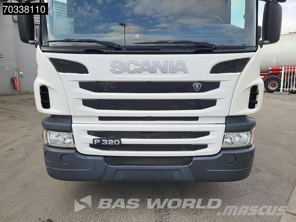 Scania P320 P 6X2 3000kg Ladebordwand Lift+steering axle Bakwagens met gesloten opbouw