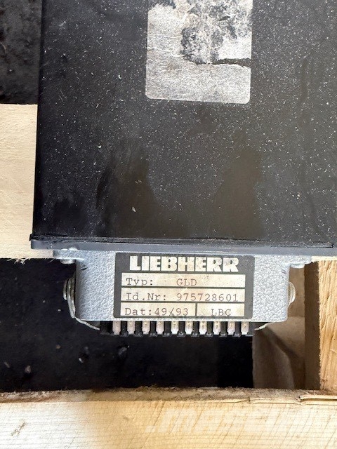 Liebherr SERIR B USED PARTS CAB Førerhus og Interiør