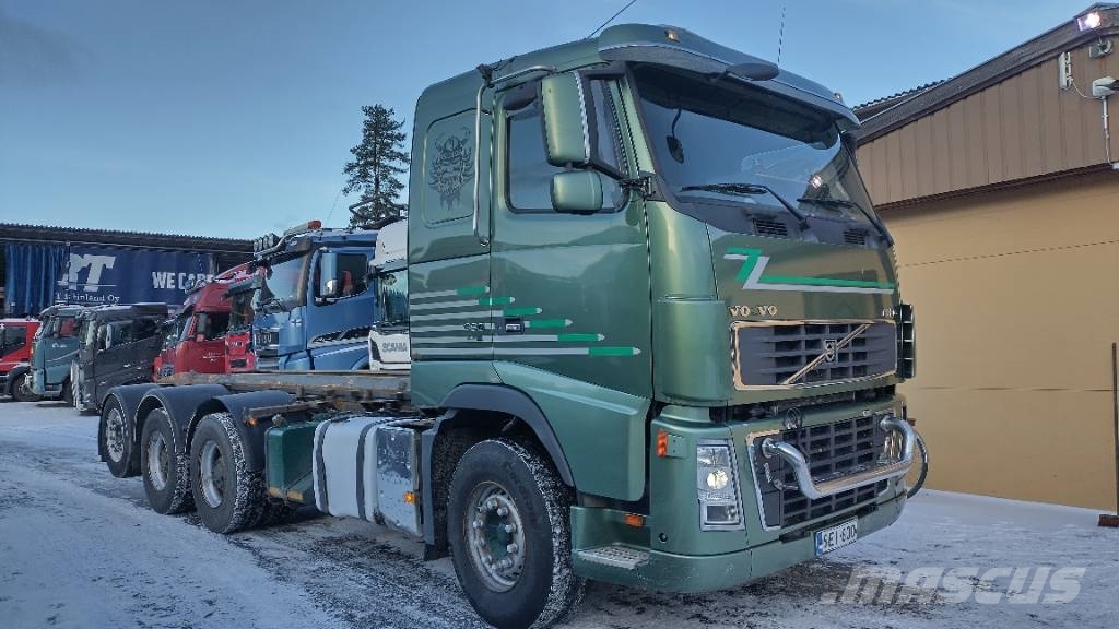 Volvo FH16 8x4 kippaavat konttilaitteet Bañeras basculantes usadas