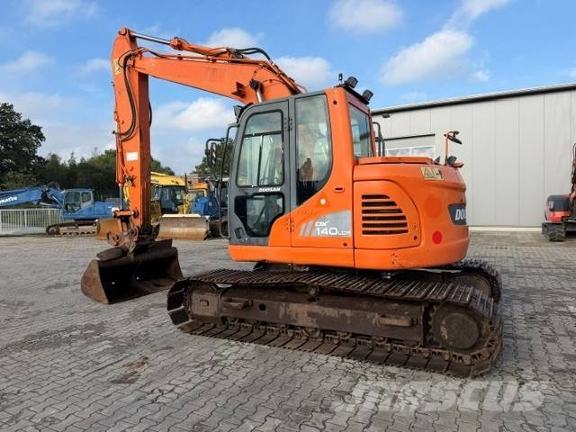 Doosan DX 140 LCR Kāpurķēžu ekskavatori