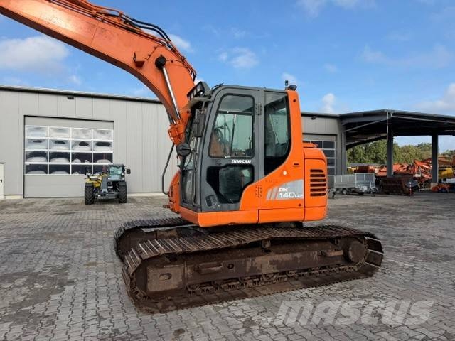 Doosan DX 140 LCR Kāpurķēžu ekskavatori