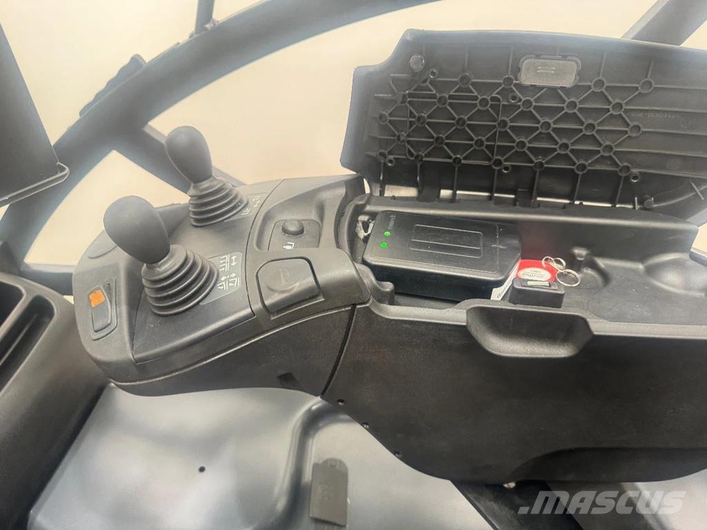 Linde 386 E 16 PH-02 DEMO Electric forklifts