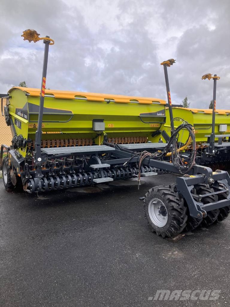 Junkkari T400 Plus Isobus Perfuradoras combinadas