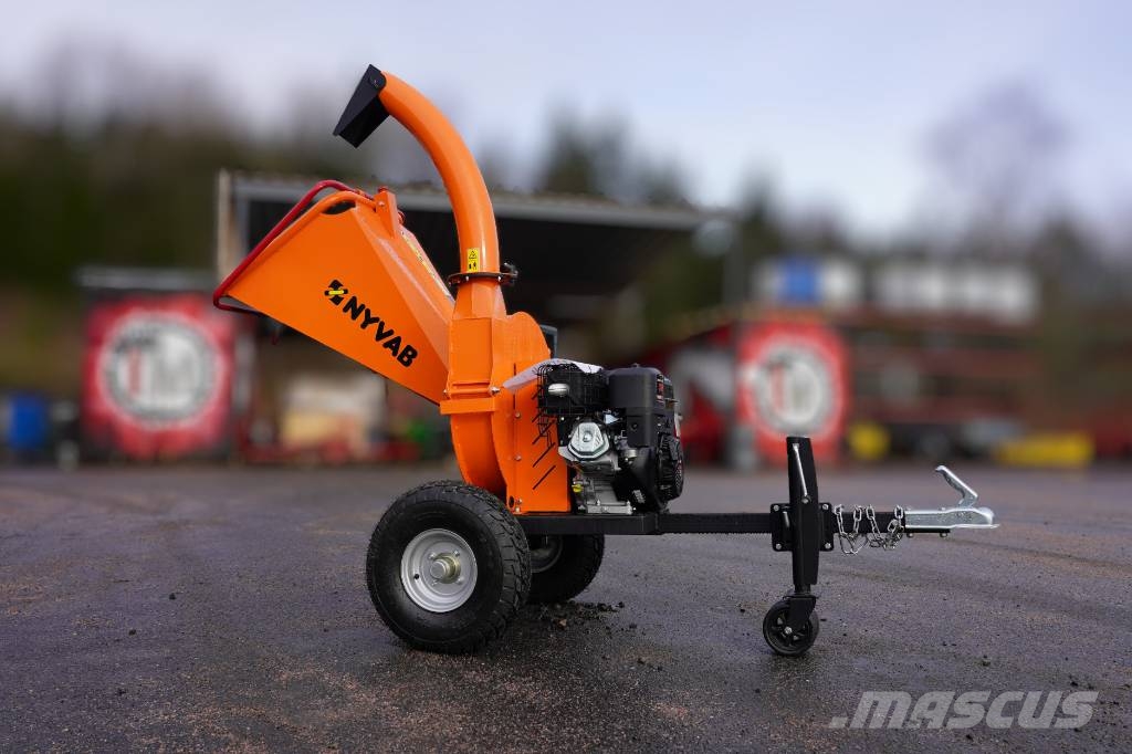 FLISHUGG FLISA 1500 Drobilci lesa
