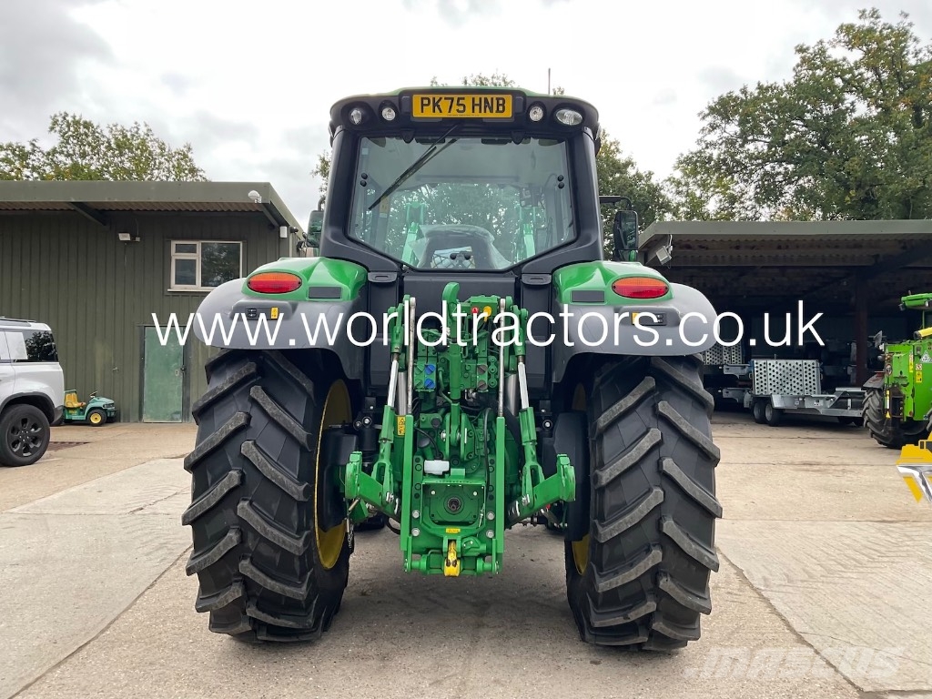 John Deere 6M 125 Traktoren