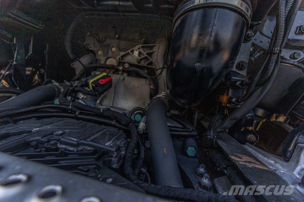 MAN TGX 18.510 BLS - INTARDER Vetopöytäautot