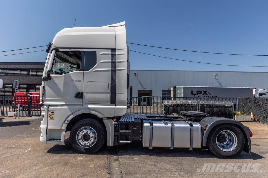 MAN TGX 18.510 BLS - INTARDER Vetopöytäautot