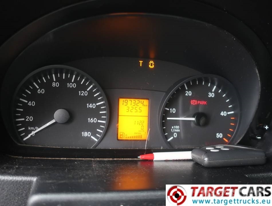 Mercedes-Benz 319CDI Sprinter L2H2 190HP Euro6 Trailer Hook 3.5T Lieferwagen